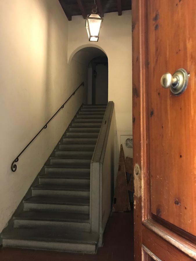 Authentic Flat In The City Center Florenz Exterior foto